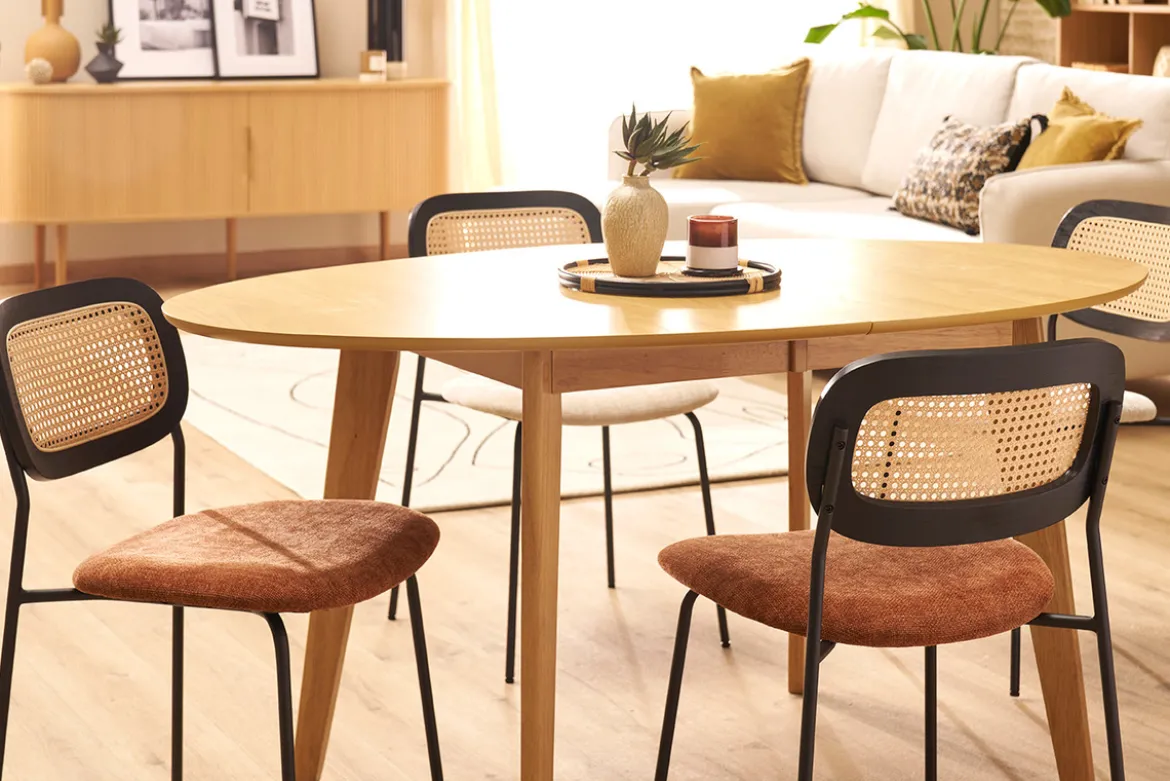 Chaises design en tissu effet velours texturé terre brulée, métal noir et cannage rotin (lot de 2) MIRANDA