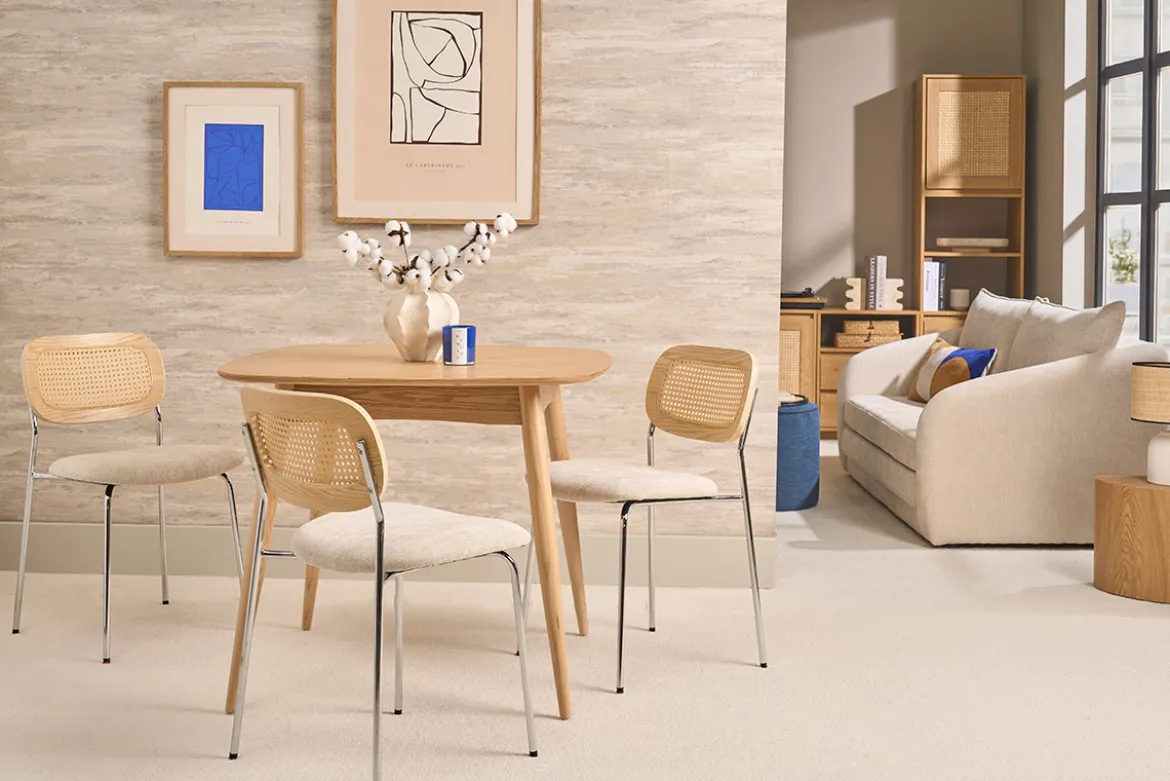 Chaises design en tissu effet velours texturé beige, métal chromé et cannage rotin (lot de 2) MIRANDA