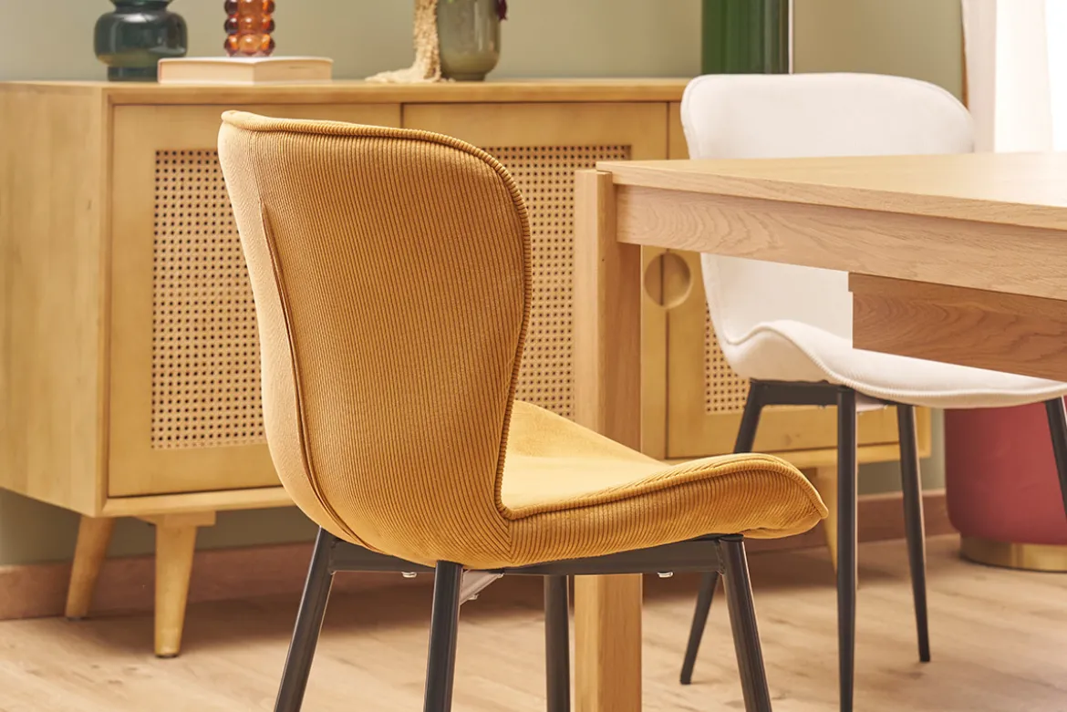 Chaises design en tissu velours côtelé jaune curry et métal noir (lot de 2) ADDICT