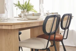 Chaises design en velours terre brûlée, métal noir et cannage rotin (lot de 2) SWANN