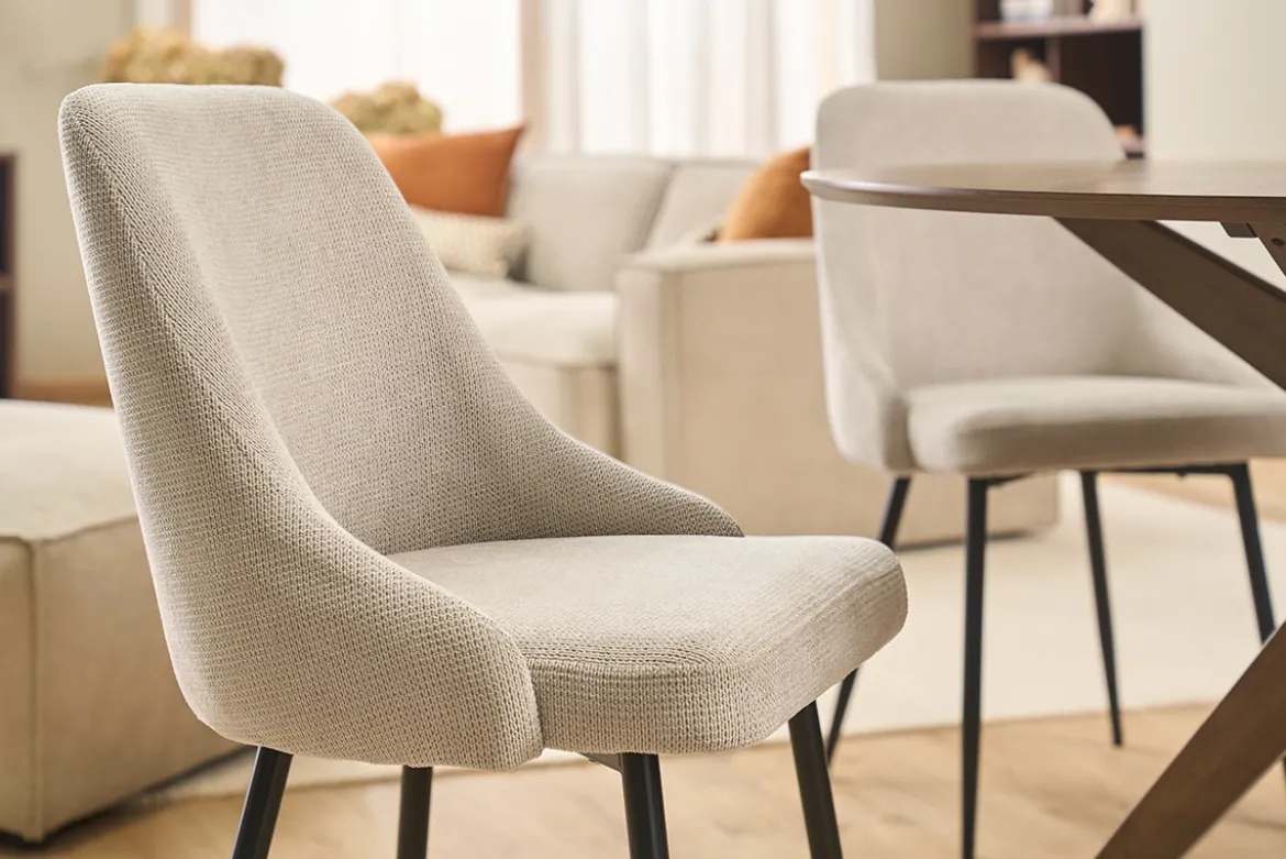 Chaises en tissu chenille beige et métal noir (lot de 2) HASTA