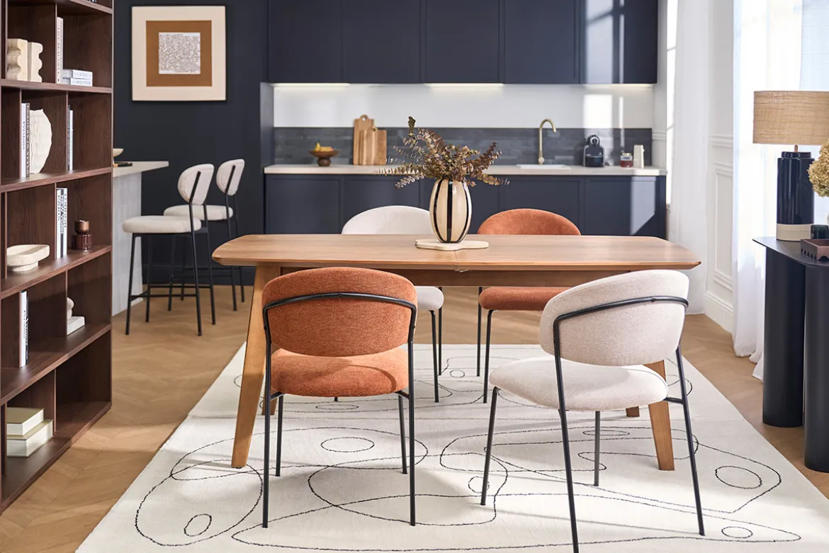 Chaises en tissu effet velours texturé beige et métal noir (lot de 2) BENTA