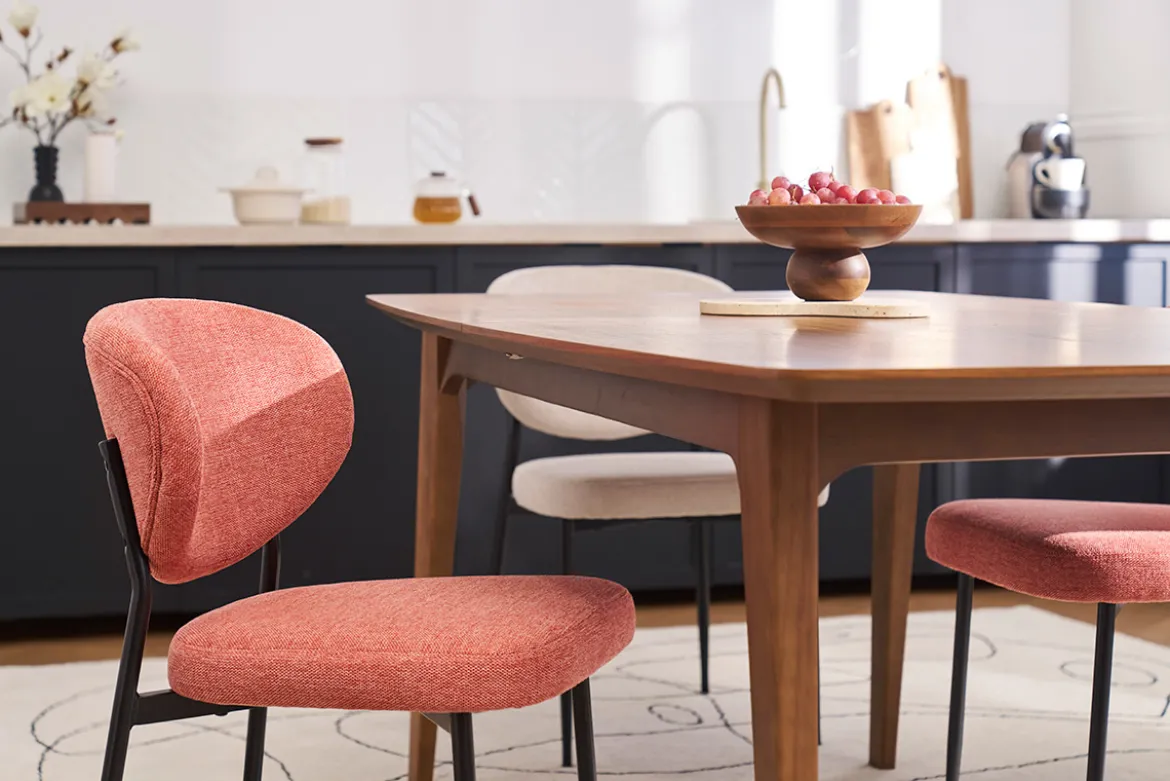 Chaises en tissu effet velours texturé terracotta et métal noir (lot de 2) BREKA