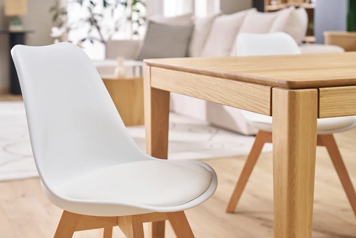 Chaises scandinaves blanc et bois clair massif (lot de 4) PAULINE
