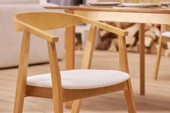 Chaises scandinaves bois clair et tissu effet laine bouclée blanc (lot de 2) BAHIA