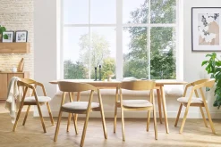 Chaises scandinaves empilables en bois clair chêne et tissu effet laine bouclée blanc cassé (lot de 2) LOVA