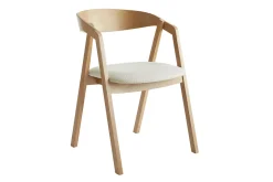 Chaises scandinaves empilables en bois clair chêne et tissu effet laine bouclée blanc cassé (lot de 2) LOVA