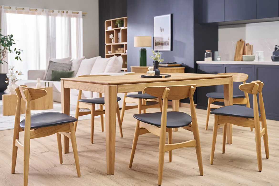 Chaises scandinaves en bois clair et noir (lot de 2) WALFORD