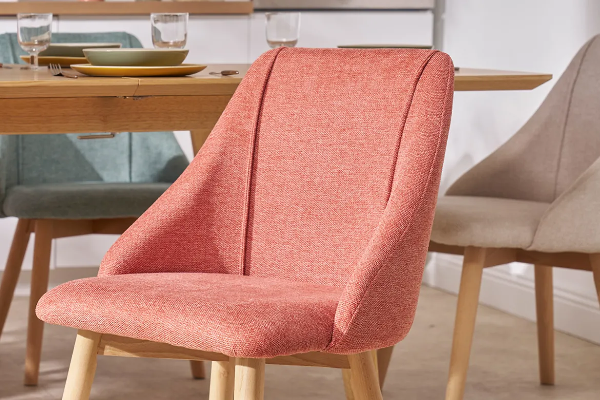 Chaises scandinaves en tissu effet velours texturé terracotta et bois clair (lot de 2) HIGGINS