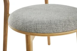 Chaises scandinaves en tissu gris clair et bois clair massif (lot de 2) FAUVETTE