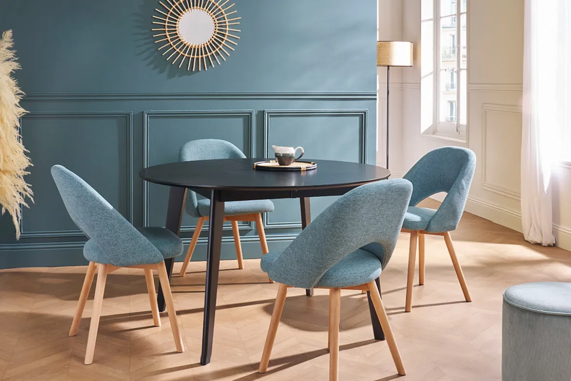 Chaises scandinaves en tissu vert de gris et bois clair (lot de 2) COSETTE