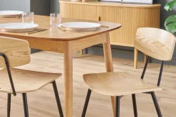 Chaises vintage en bois clair chêne et métal noir (lot de 2) JOLINE