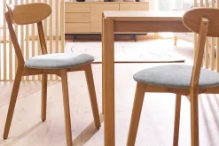 Chaises vintage en bois clair chêne et tissu effet velours vert céladon (lot de 2) DOVE