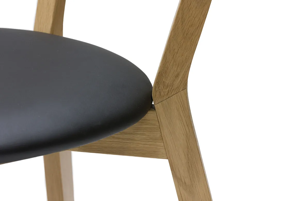 Chaises vintage en bois clair chêne et noir (lot de 2) DOVE