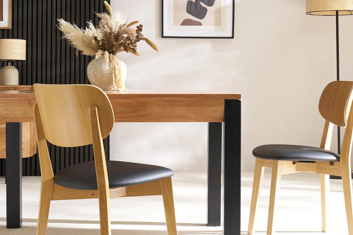 Chaises vintage en bois clair chêne et noir (lot de 2) LUCIA