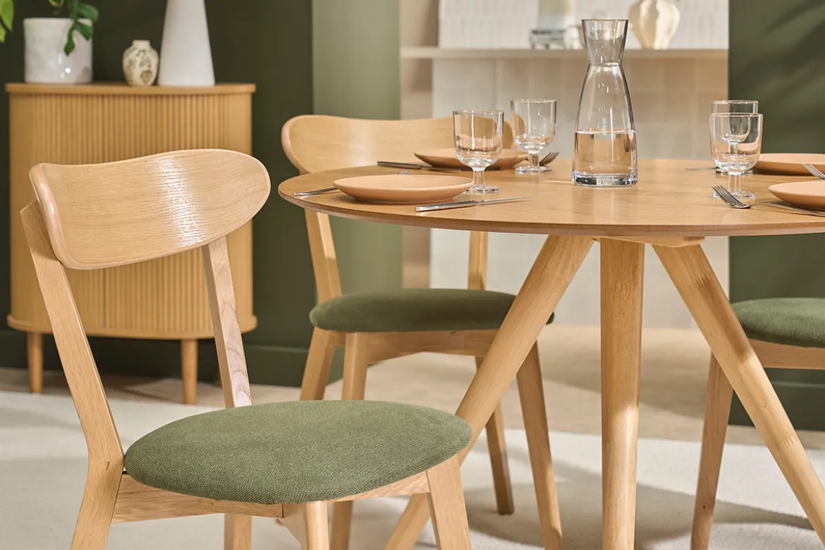 Chaises vintage en bois clair chêne et tissu effet velours texturé vert kaki (lot de 2) DOVE