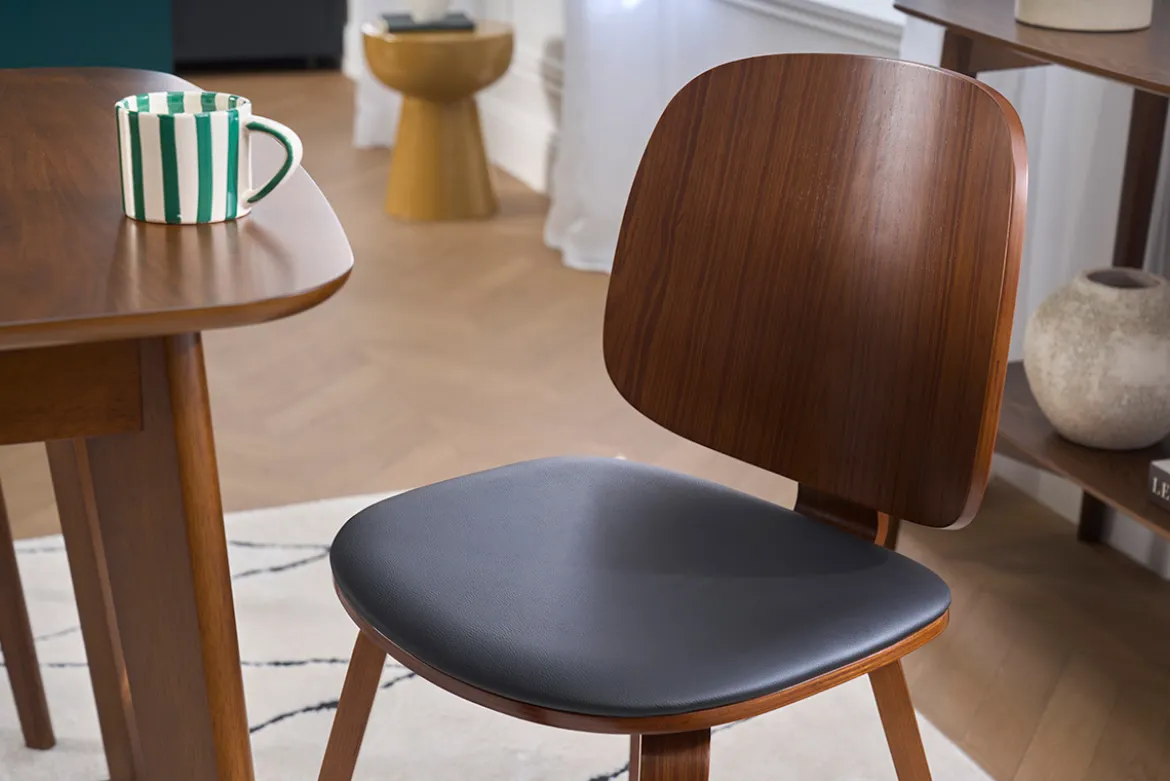Chaises vintage en bois foncé et noir (lot de 2) BECK