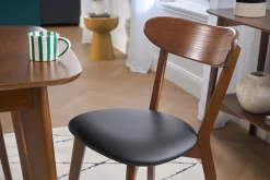 Chaises vintage en bois foncé et noir (lot de 2) DOVE