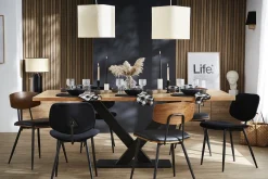 Chaises vintage en bois foncé noyer assises noires et métal noir (lot de 2) JOLINE