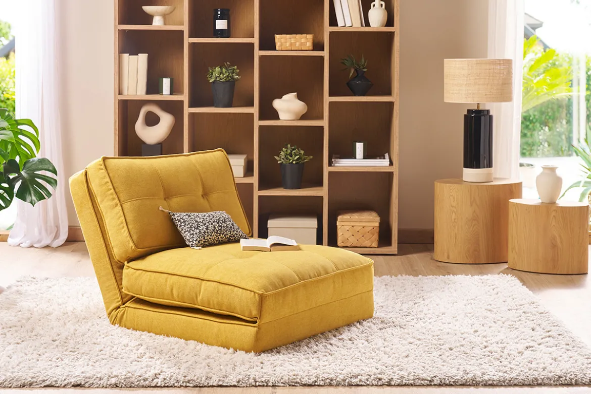 Chauffeuse 1 place convertible en tissu effet velours jaune moutarde SALLY