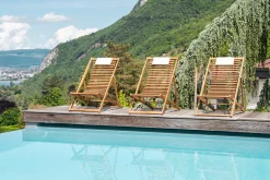 Chiliennes en bois massif avec coussin en tissu blanc (lot 2) MOONA