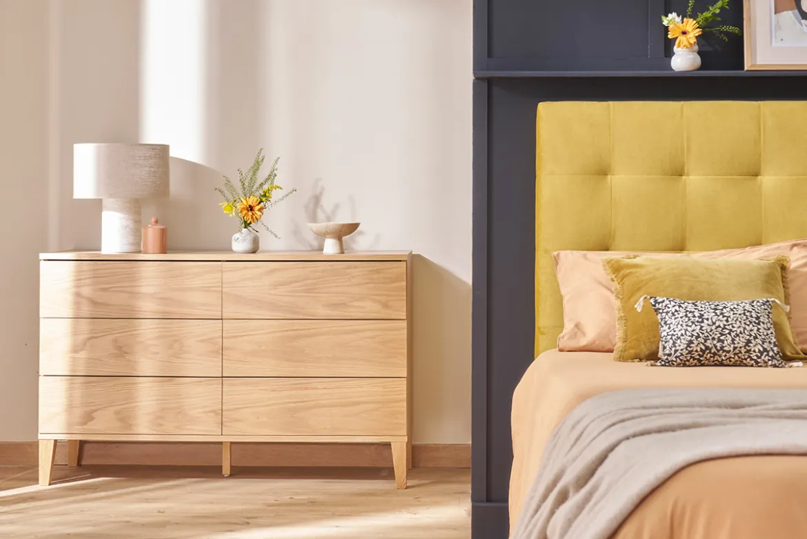 Commode en bois clair chêne 6 tiroirs L120 cm FREDDY