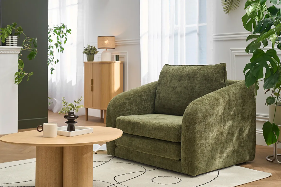 Fauteuil convertible en tissu effet velours texturé vert kaki MAHAUT