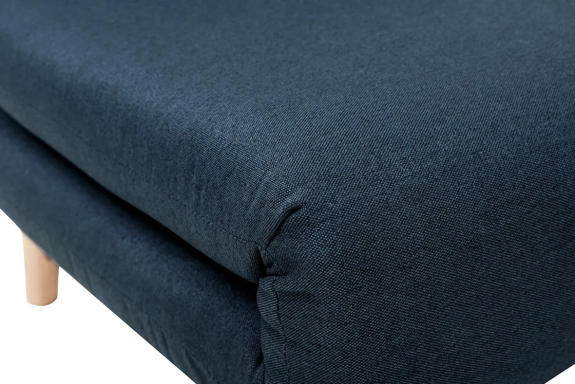Fauteuil convertible scandinave en tissu bleu foncé et bois clair AMIKO