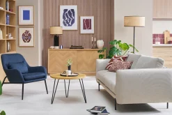 Fauteuil design en tissu effet velours texturé bleu foncé et métal noir MAXINE