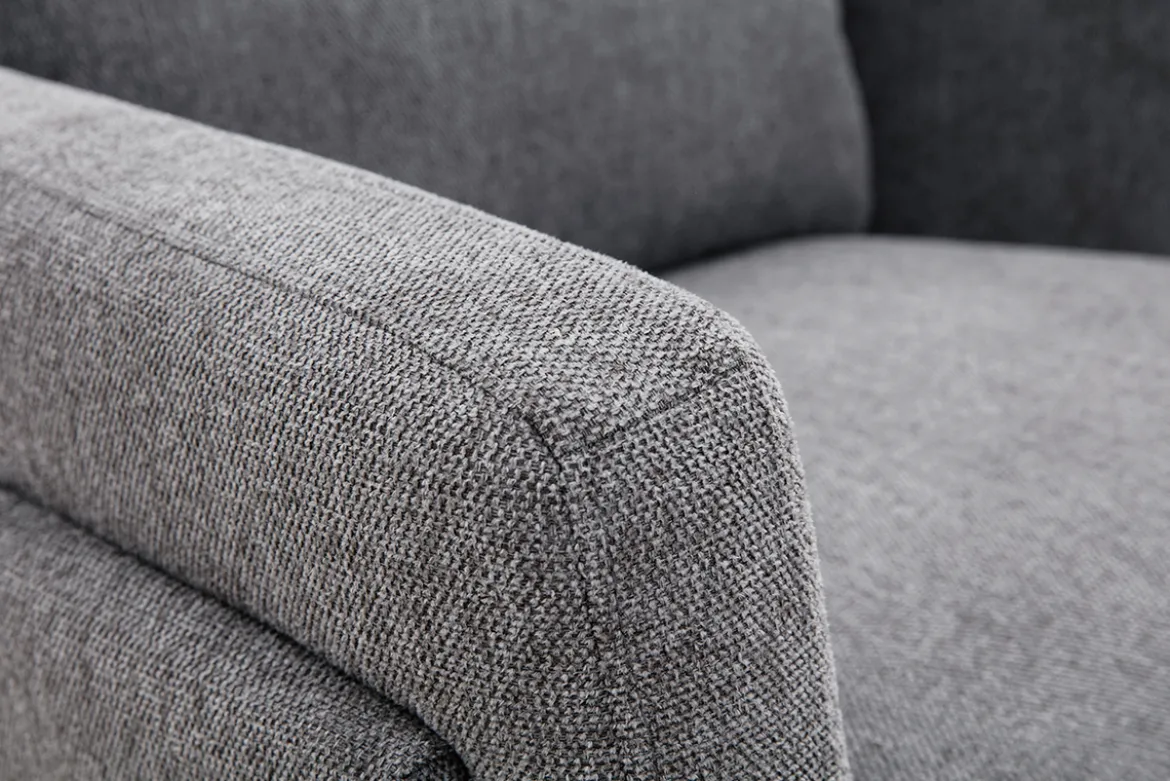 Fauteuil design en tissu effet velours texturé gris et métal noir MOSCO