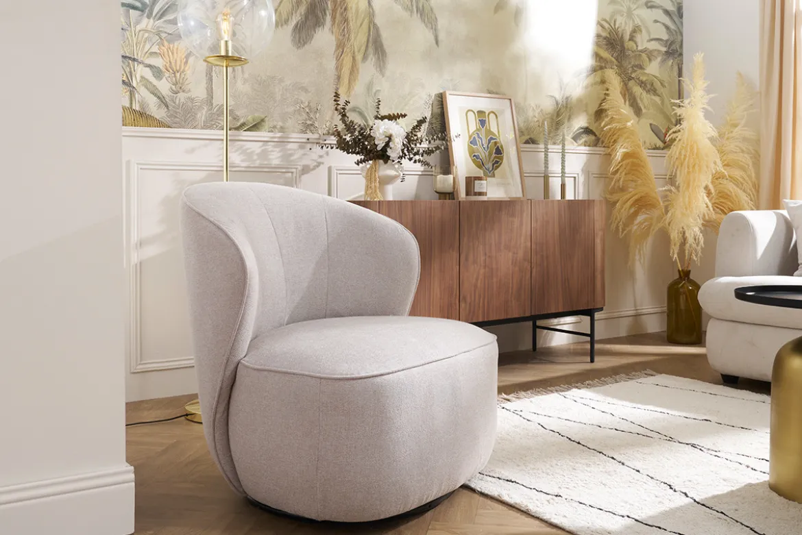 Fauteuil design pivotant en tissu effet velours texturé beige AMBER