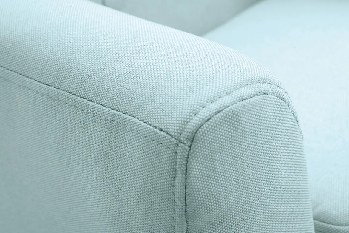 Fauteuil enfant scandinave en tissu menthe à l'eau et bois clair NORKID