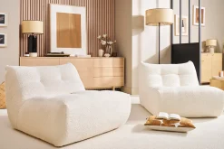 Fauteuil lounge en tissu bouclette blanc cassé BUMPY