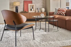Fauteuil noir, bois foncé et métal noir FABULO
