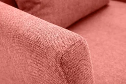 Fauteuil scandinave déhoussable en tissu effet velours texturé terracotta et bois clair OSLO