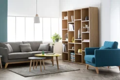 Fauteuil scandinave déhoussable en tissu bleu canard et bois clair OSLO