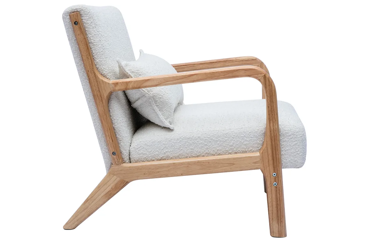Fauteuil scandinave en tissu effet laine bouclée blanc et bois clair massif DERRY