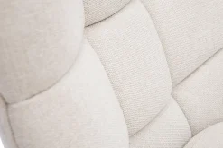 Fauteuil scandinave en tissu effet velours texturé naturel et bois clair BRODY