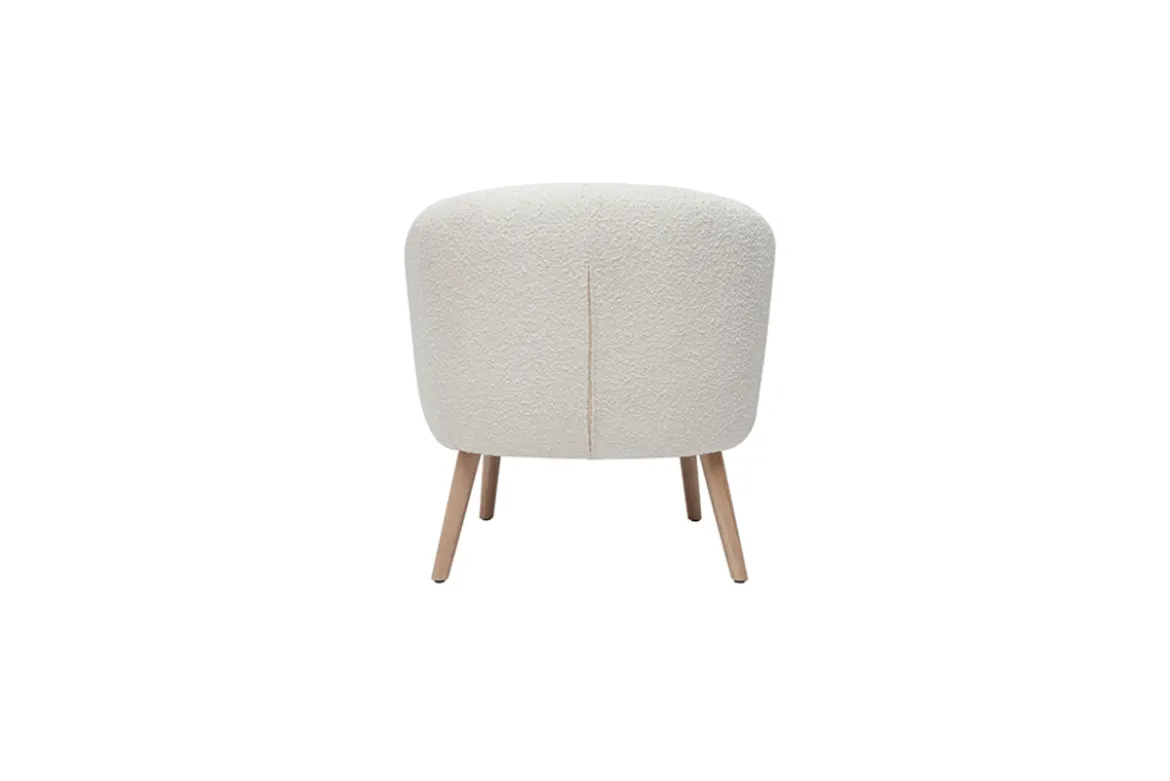 Fauteuil scandinave en tissu effet laine bouclée blanc cassé et bois clair MAGGIE