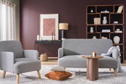 Fauteuil scandinave en tissu gris clair et bois clair ISKO
