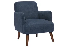 Fauteuil scandinave en tissu effet velours texturé bleu foncé et bois foncé ISKO
