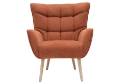 Fauteuil scandinave en tissu effet velours texturé terre brûlée et bois clair AVERY