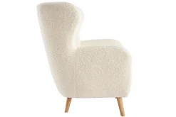 Fauteuil scandinave en tissu effet peau de mouton blanc et bois clair KORO