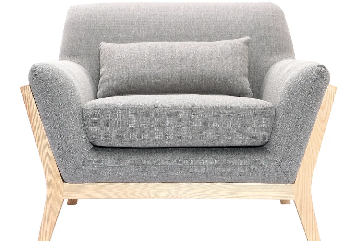 Fauteuil scandinave en tissu gris et bois clair massif YOKO