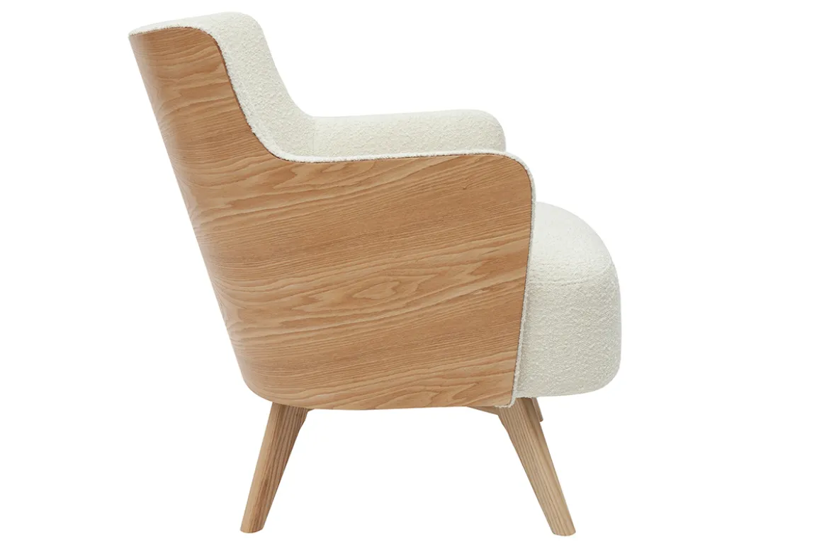 Fauteuil scandinave en tissu effet laine bouclée blanc cassé et bois clair VALMY