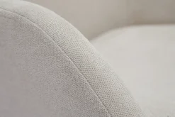 Fauteuils scandinaves en tissu effet velours beige et bois clair massif (lot de 2) HOLO