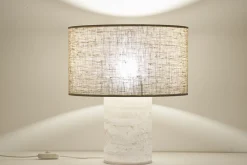 Lampe à poser design effet travertin et abat-jour en lin H37 cm SEMA