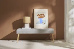 Lampe à poser en céramique blanc mat et abat-jour en raphia naturel H40 cm TIGA