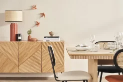Lampe à poser en céramique émaillée terracotta et abat-jour en raphia naturel H64 cm MAJES