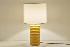Lampe à poser en céramique émaillée jaune et abat-jour écru H53 cm BERRO